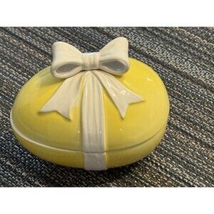 Fitz & Floyd 2 piece yellow easter egg white bow tie trinket box vintage 1980s